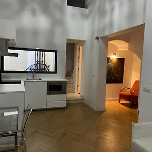 Casa Eneko Appartamento Siviglia
